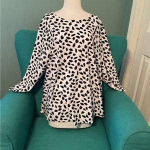 Women’s plus size top